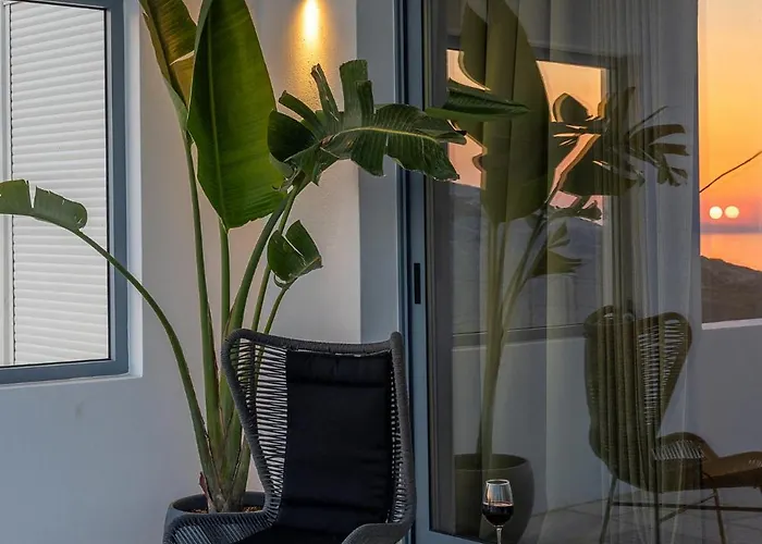 Tinian Sunset * Istérnia