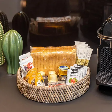 Tinian Sunset Υστέρνια