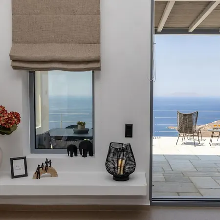 Tinian Sunset * Υστέρνια