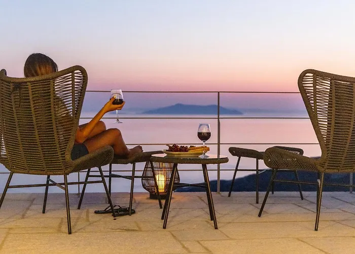 Tinian Sunset Villa Istérnia