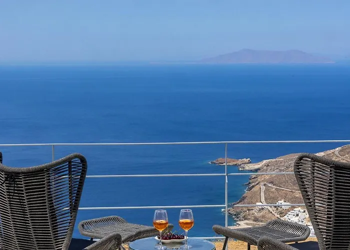 Tinian Sunset Villa Istérnia